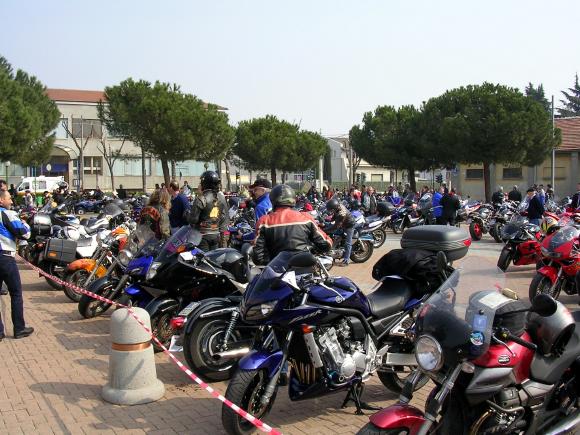 <center>Motoraduno a Livorno Ferraris 20-3-2005